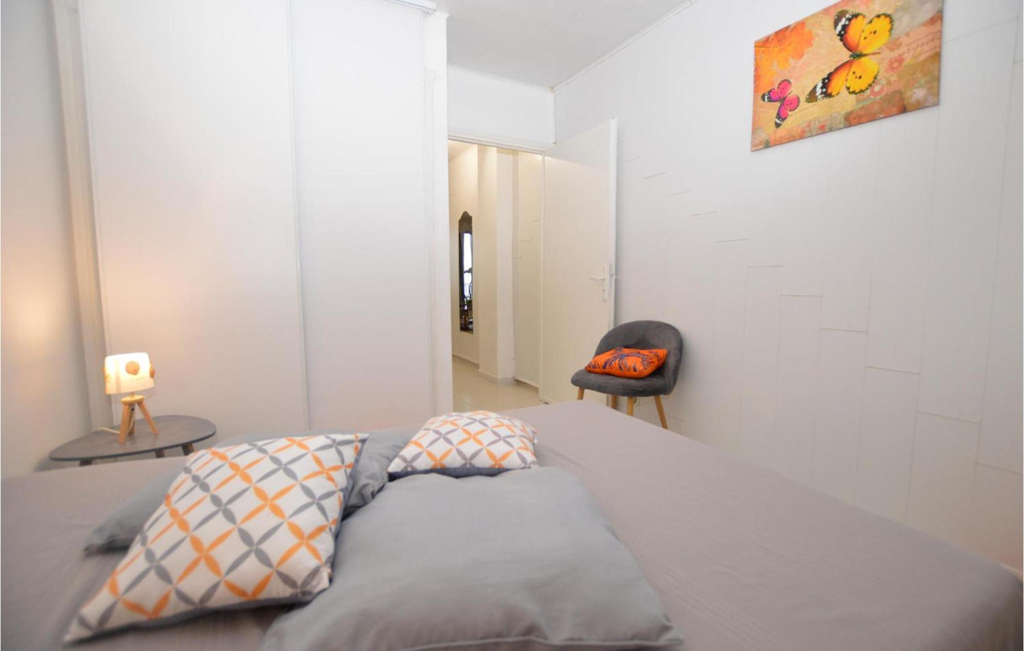 Cozy Apartment In Propriano With Kitchen Luaran gambar